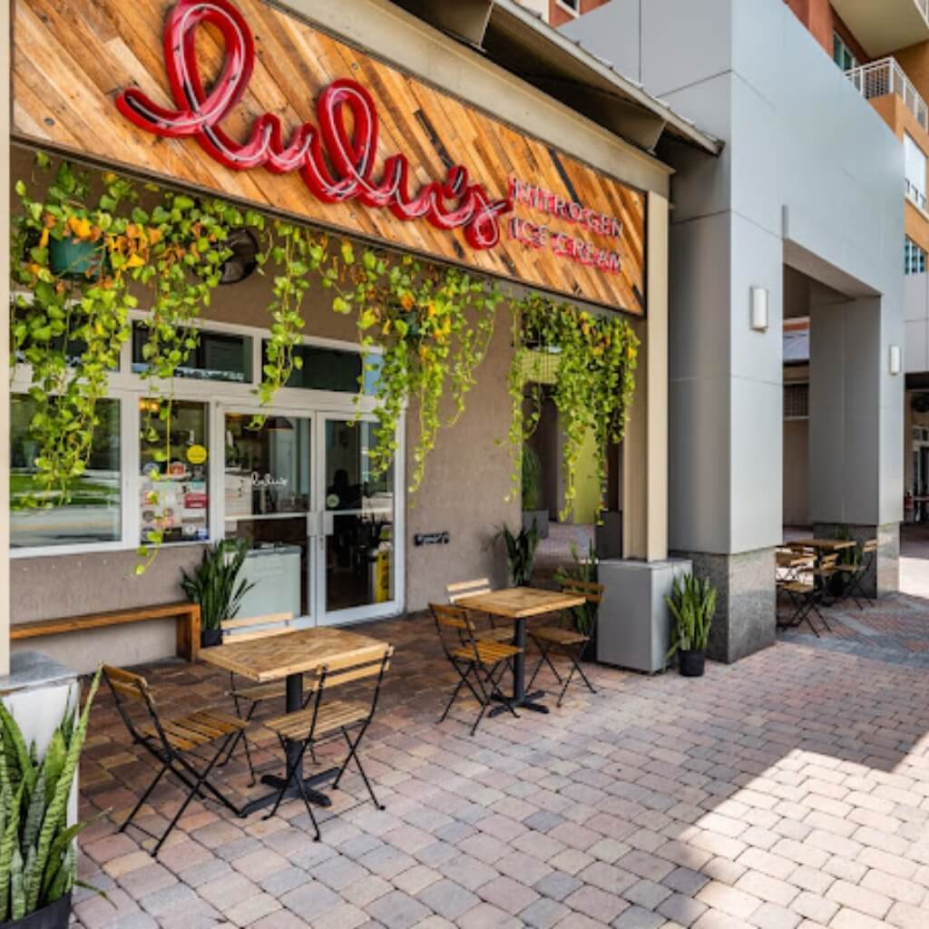 Lulu's Nitrogen Ice Cream