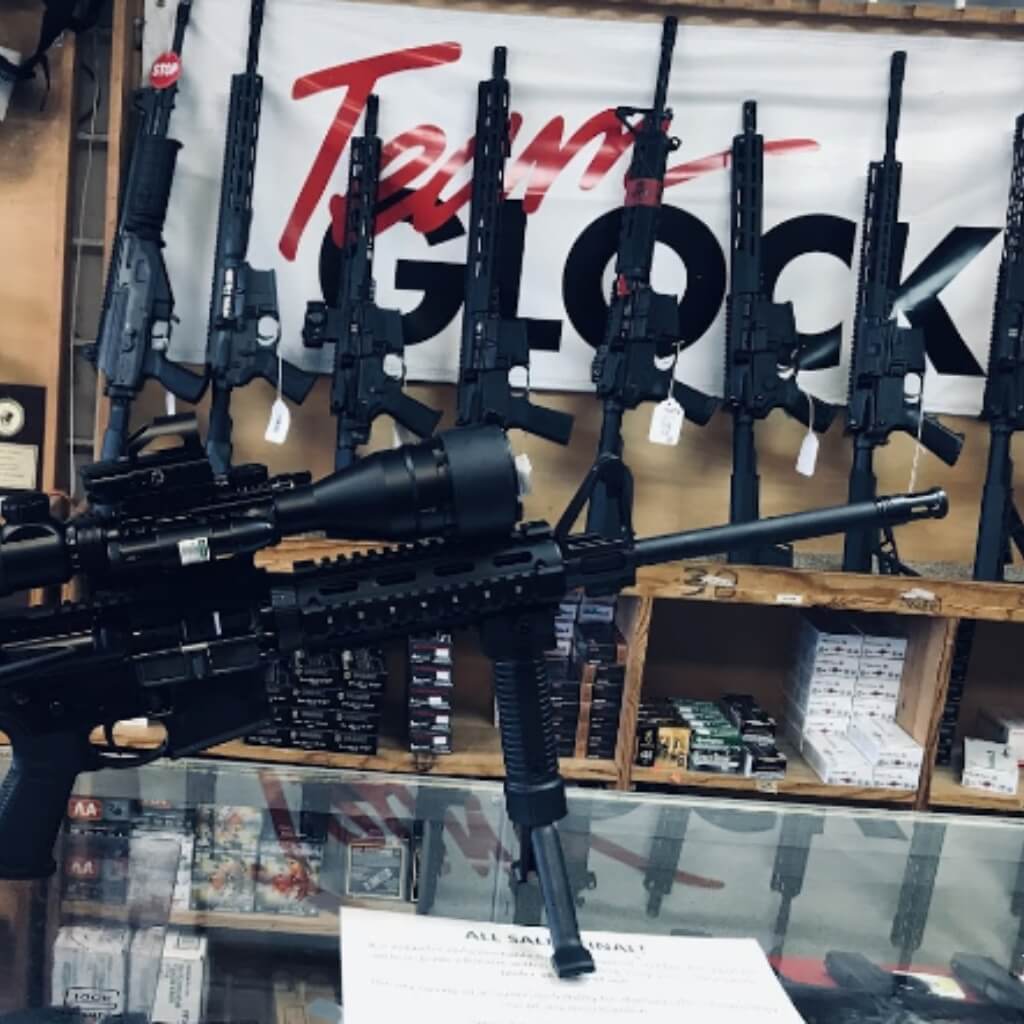 Armería Charlie's Armory