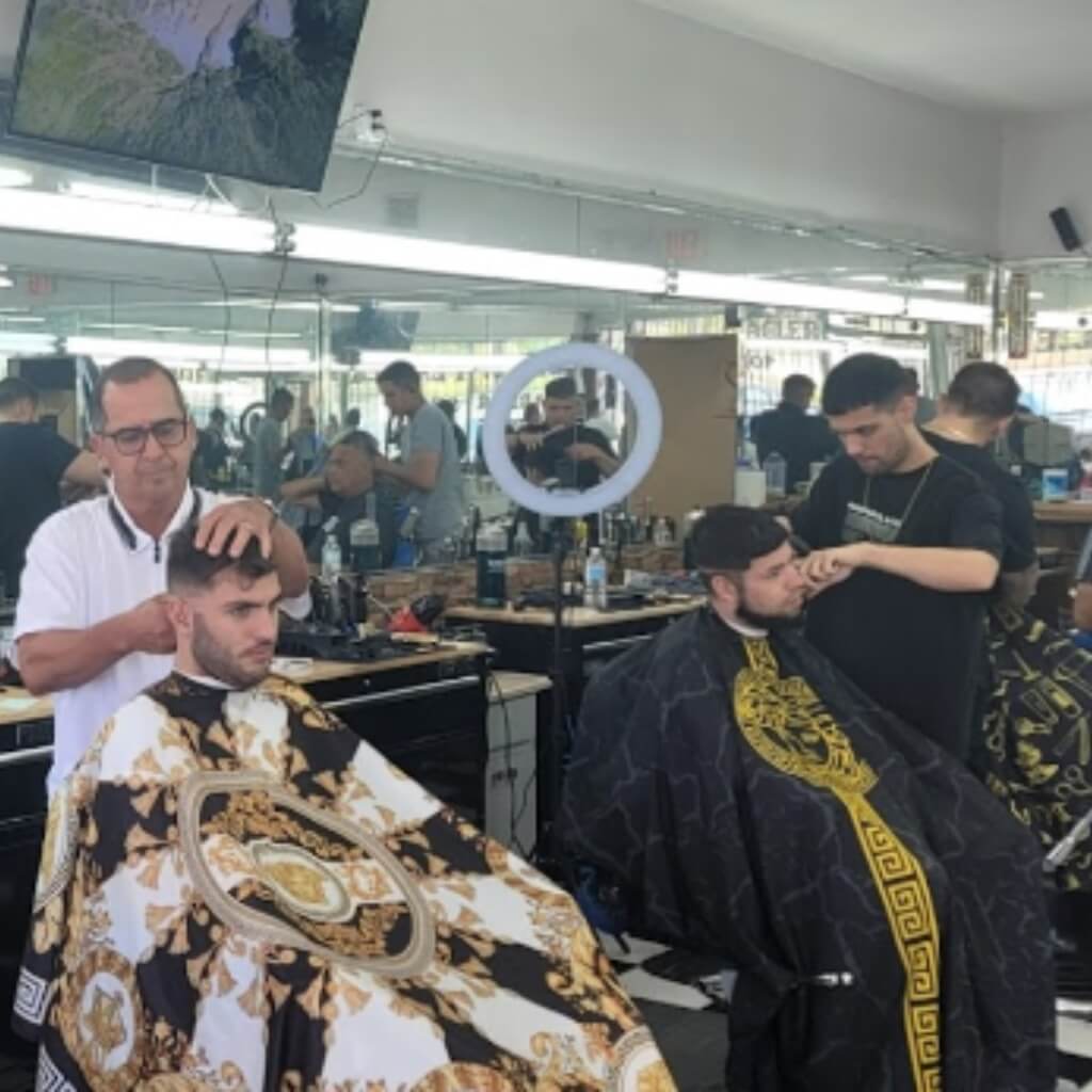 Barberia Cuban 305 barbershop