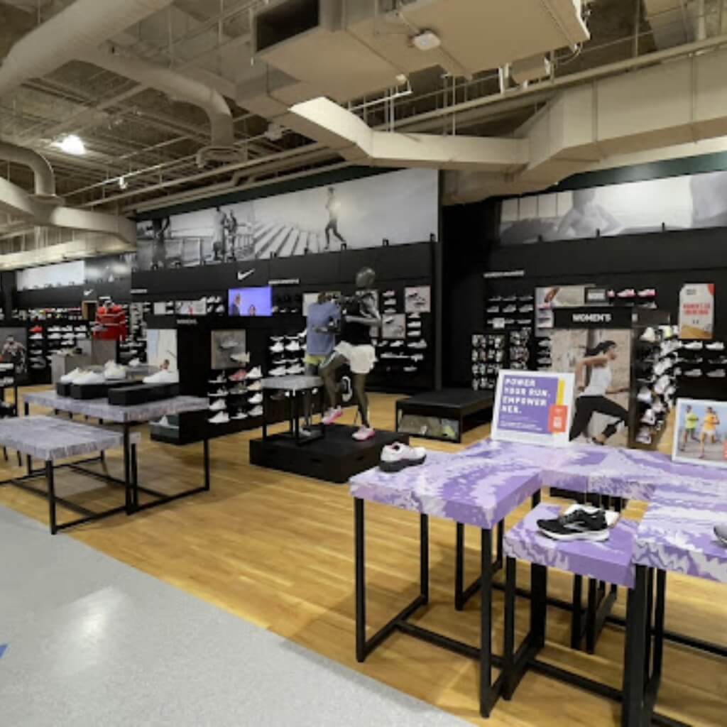 DICK'S Sporting Goods 3