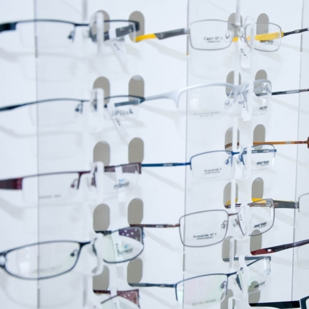 Óptica America's Best Contacts & Eyeglasses