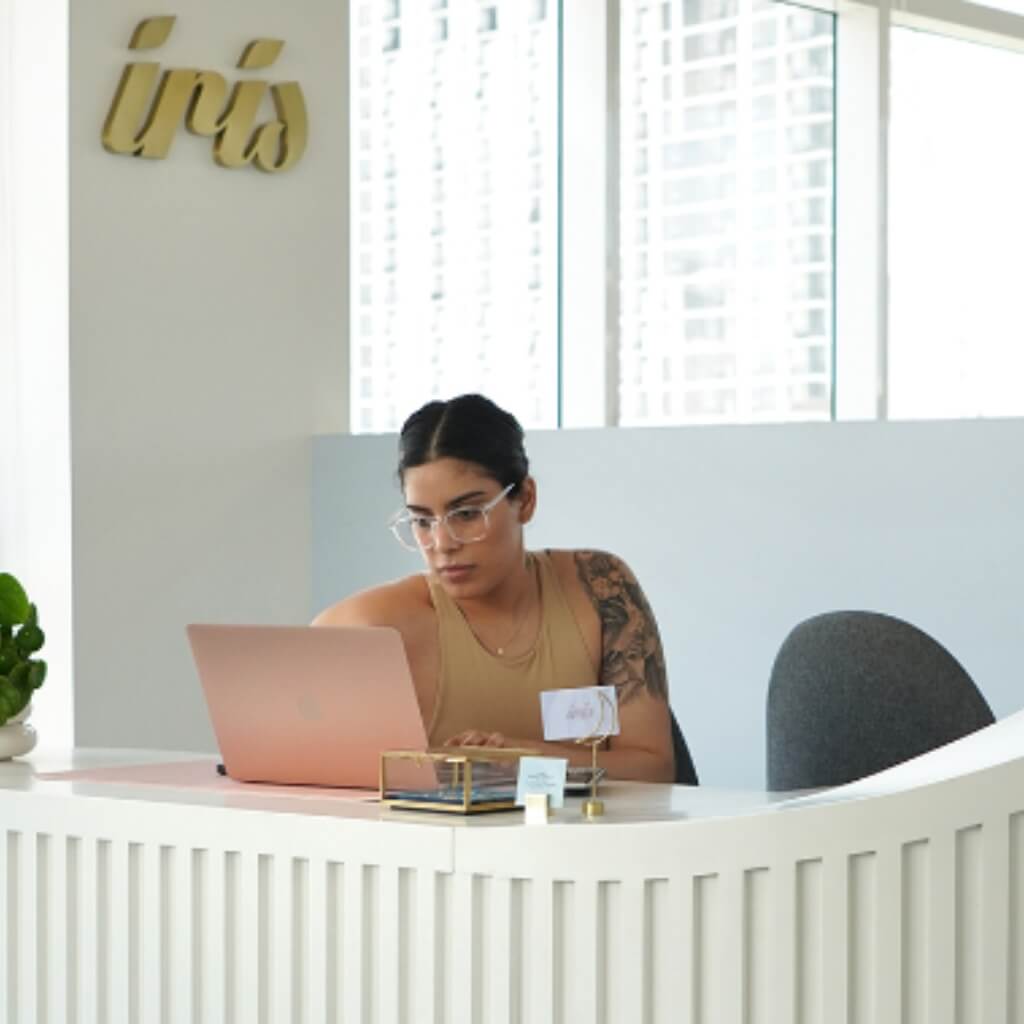 Estudio de Tatuaje Iris Tattoo & Piercings Miami