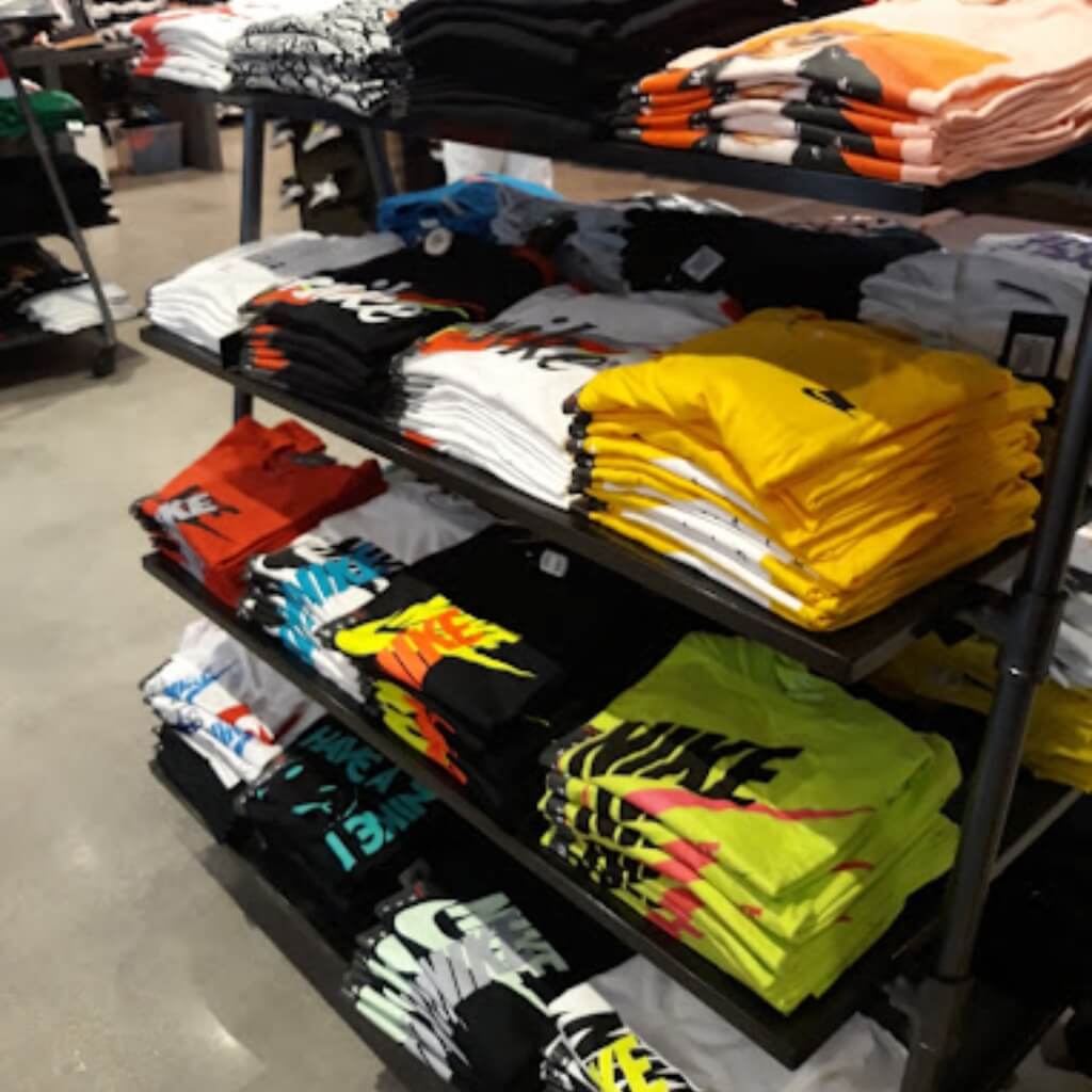 Foot Locker 4