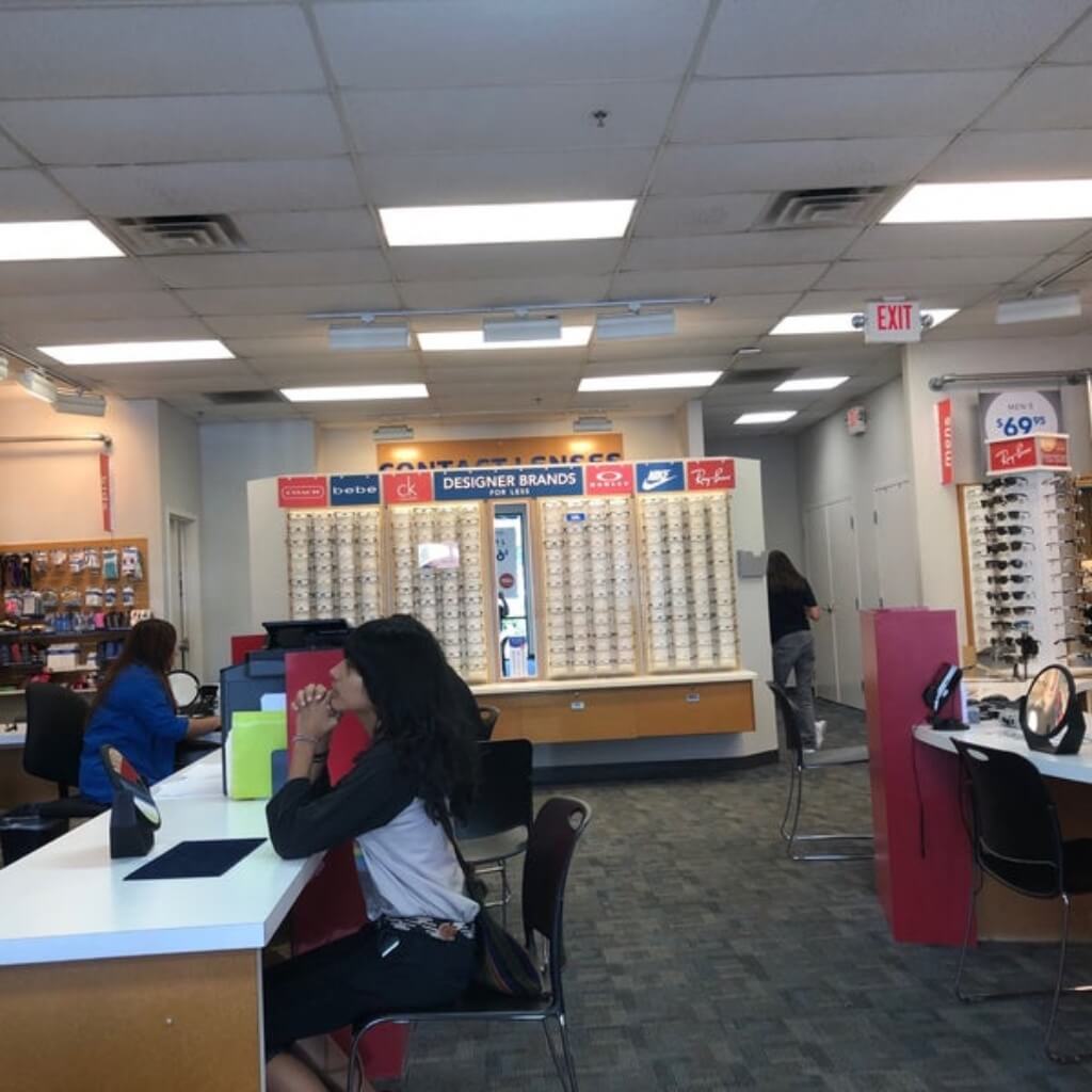 Óptica America's Best Contacts & Eyeglasses