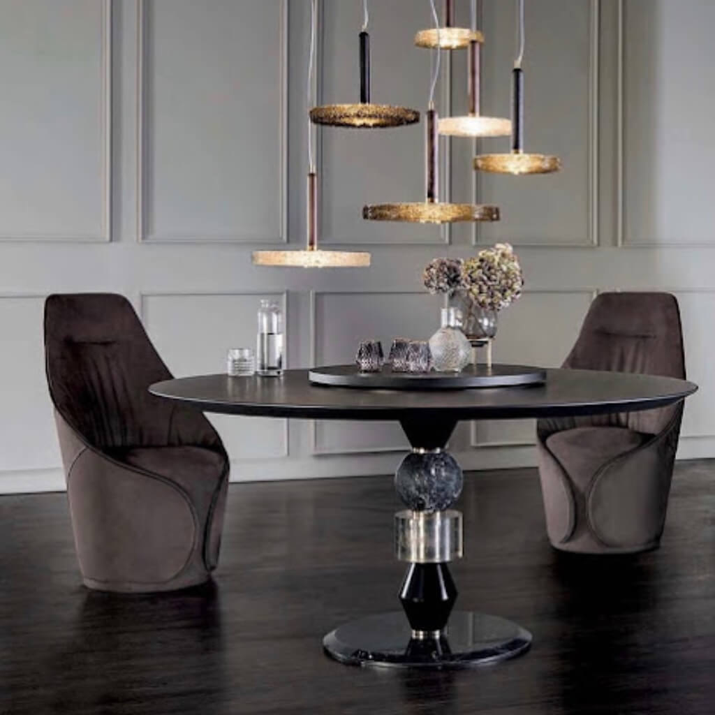 Comedor Eclectic Elements of Miami