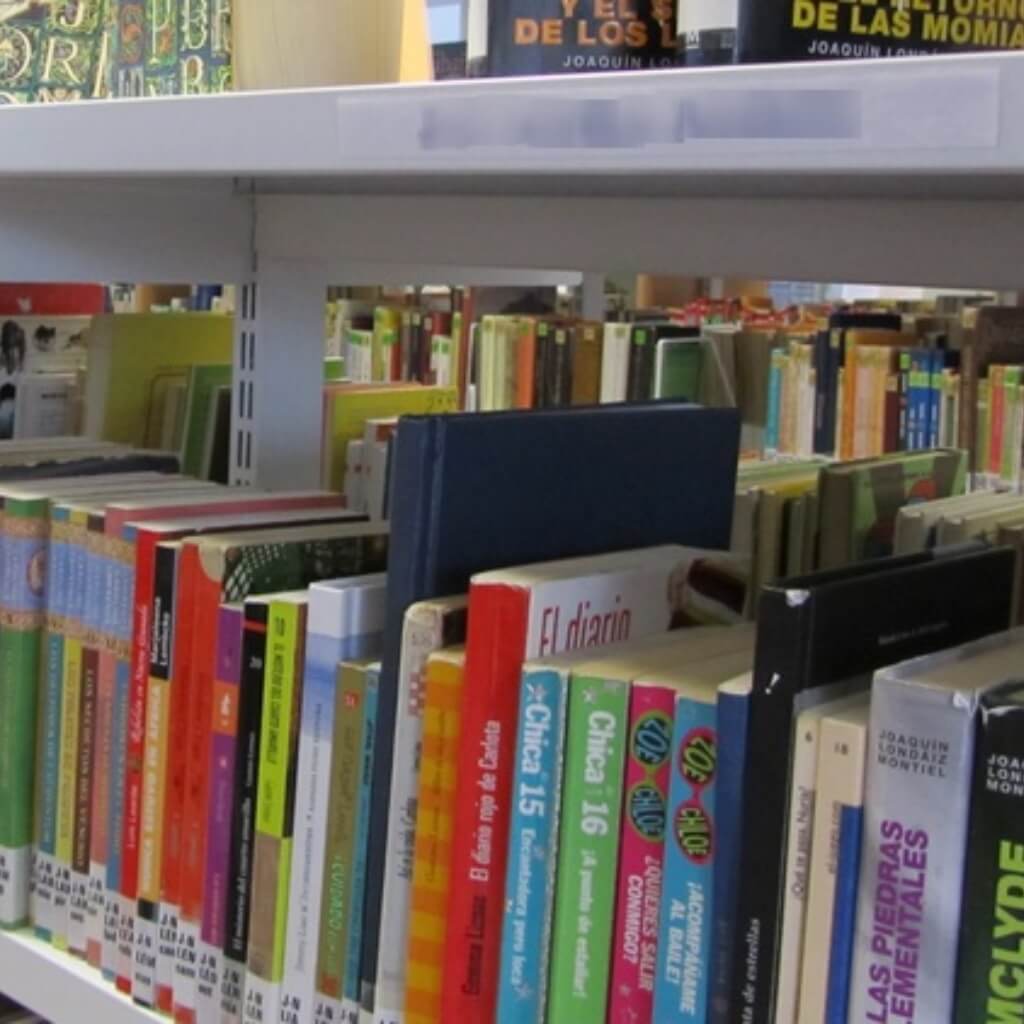  Librería Revistas & Periódicos 