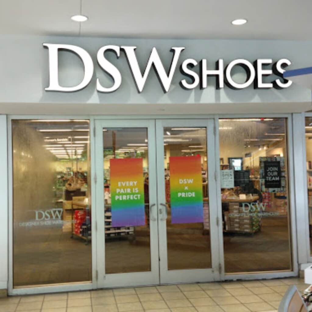 Tienda de zapatos DSW Designer Shoe Warehouse