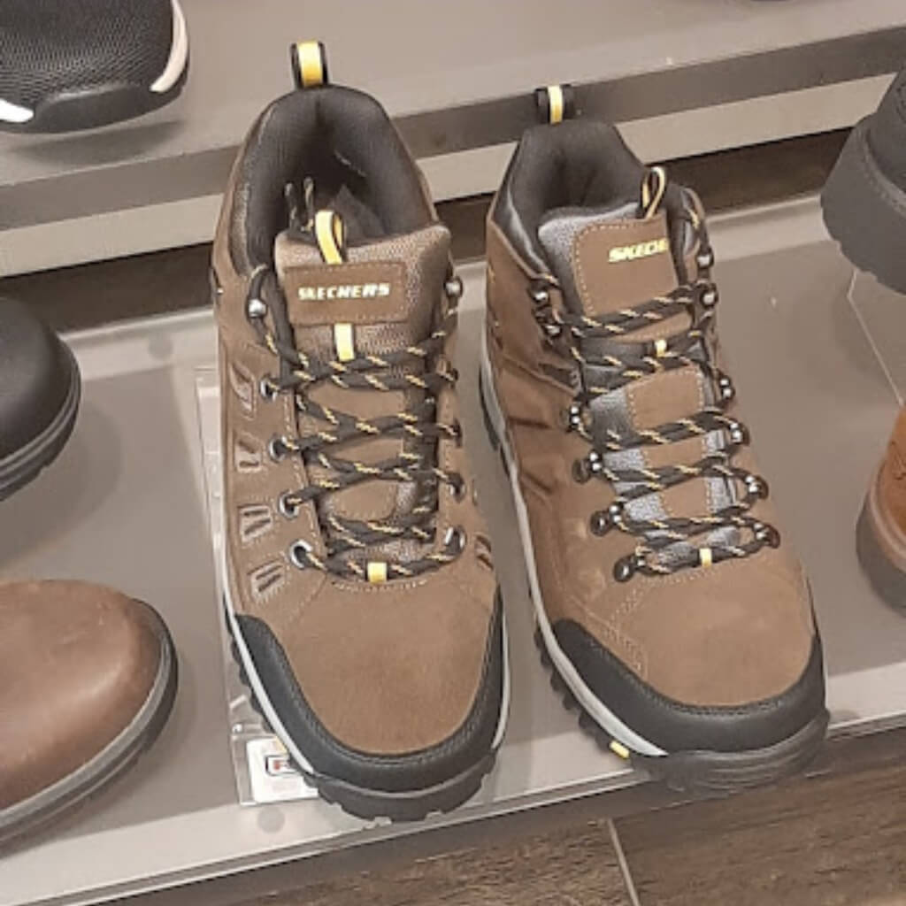 Tienda de zapatos SKECHERS Retail