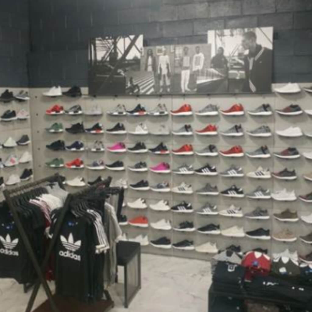 Tienda de zapatos Shoe Palace