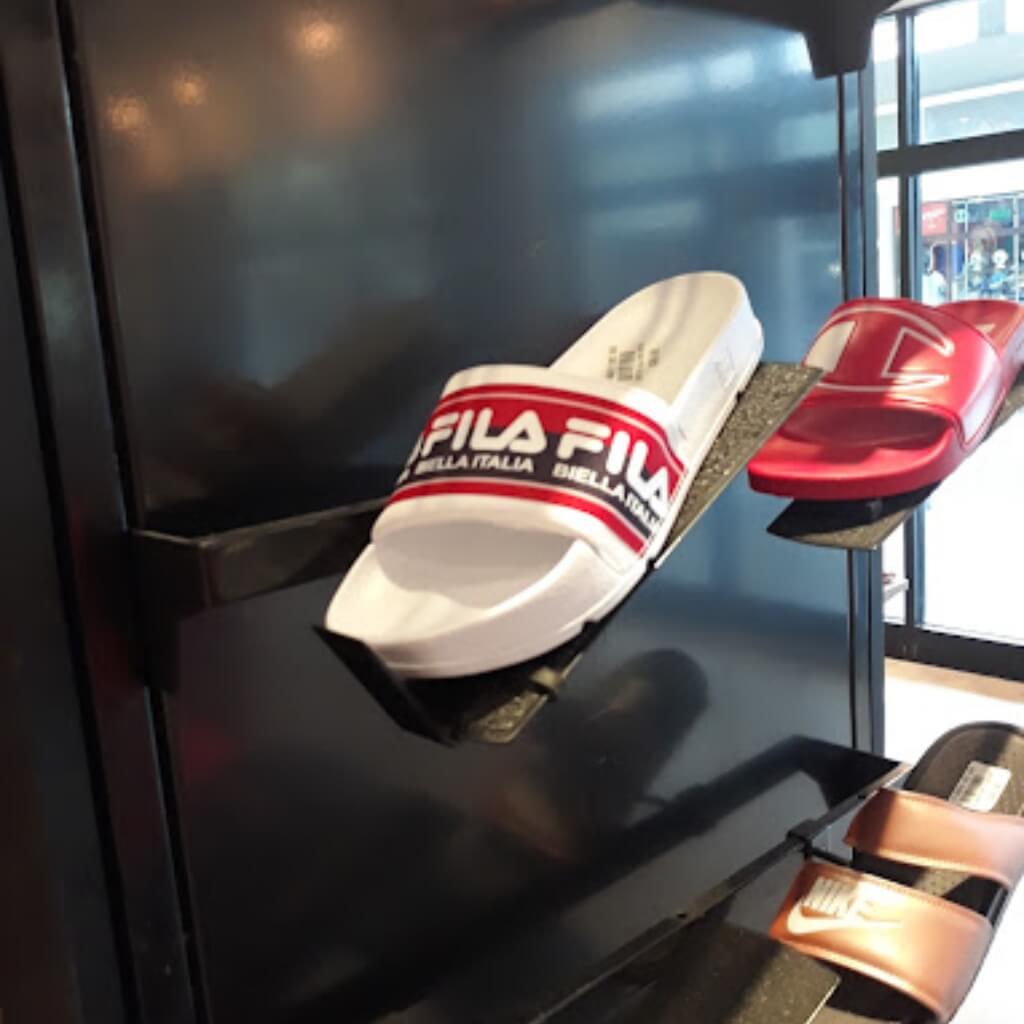 Tienda de zapatos Foot Locker