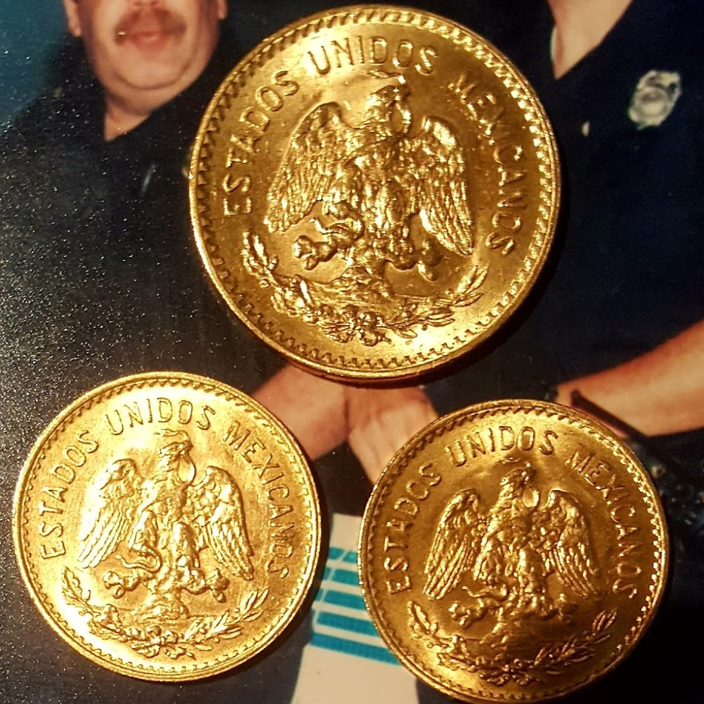 Monedas de oro