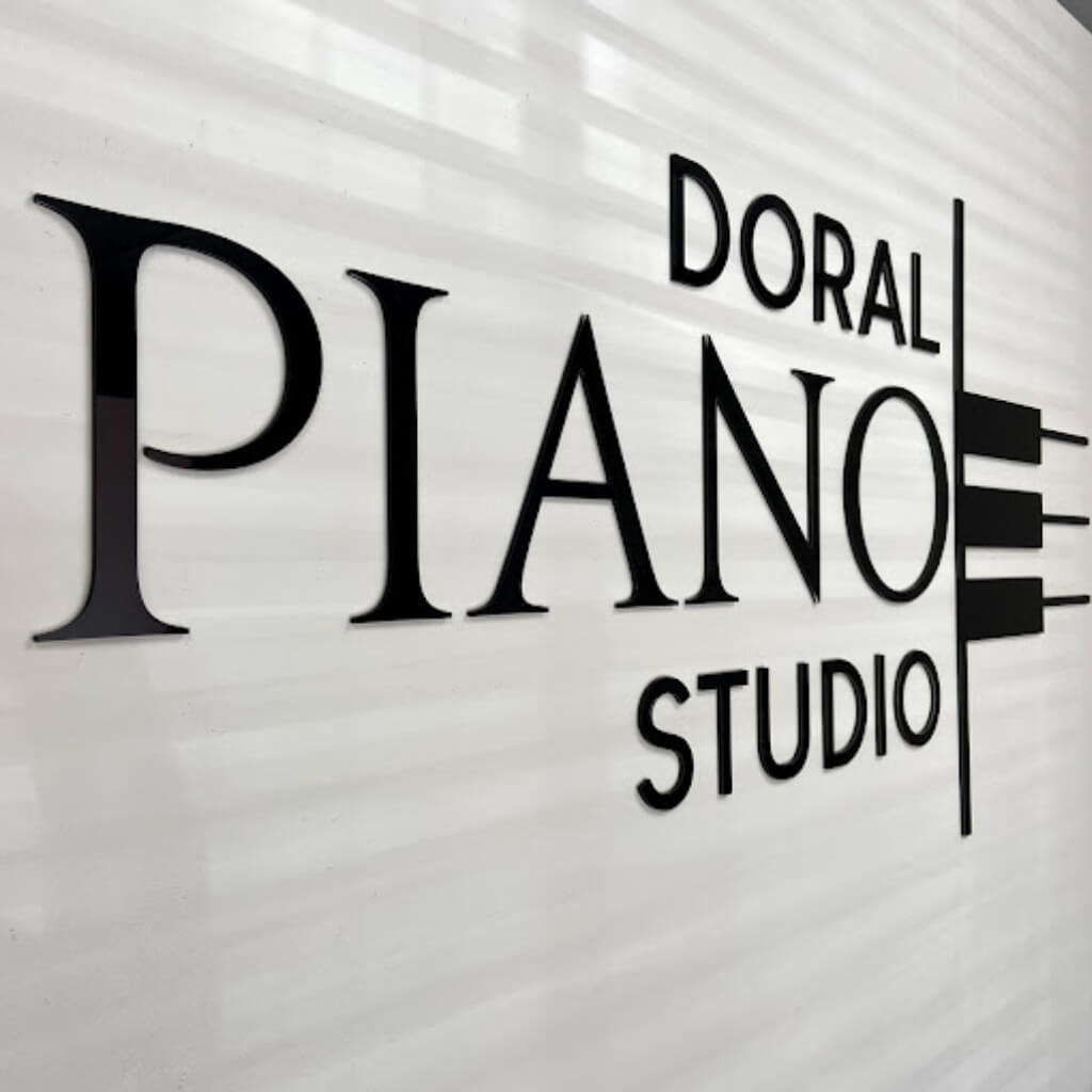 DORAL piano studio