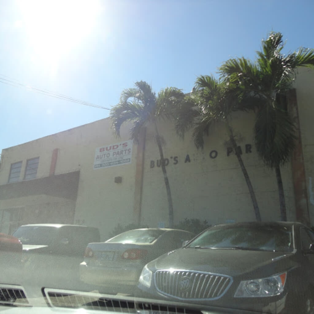 Bud's Auto Parts