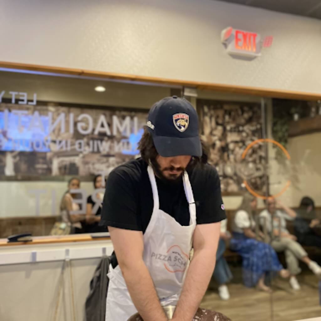 Mister O1 Pizza School