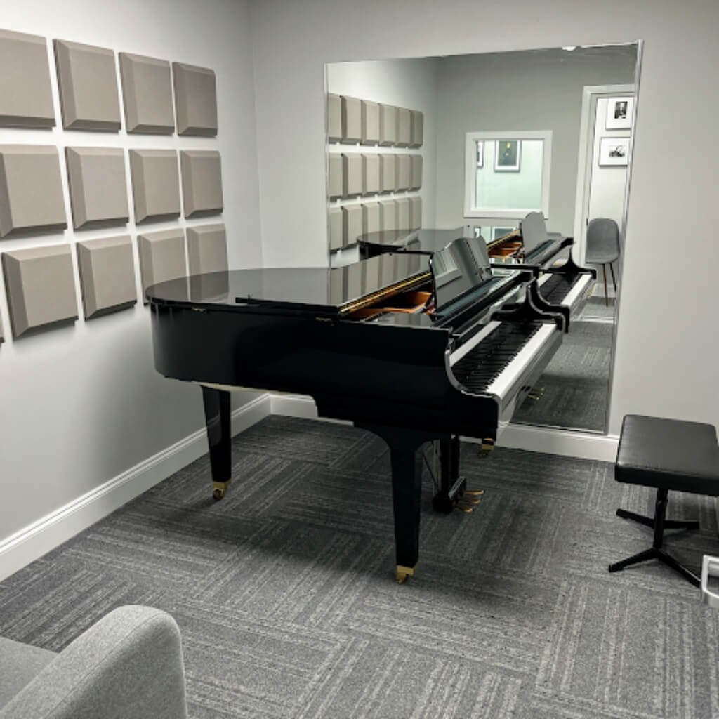 DORAL piano studio