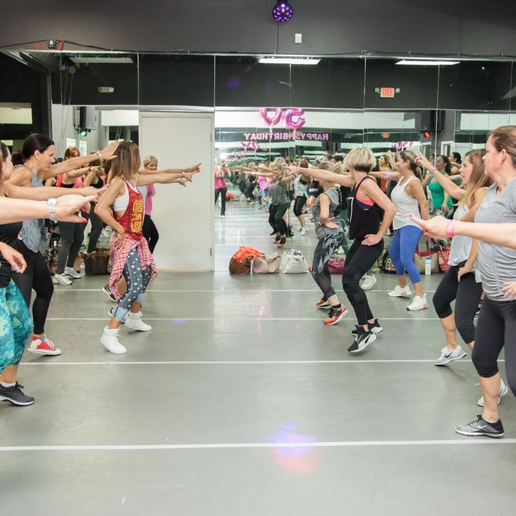 ZUMBA & FITNESS with Claudine
