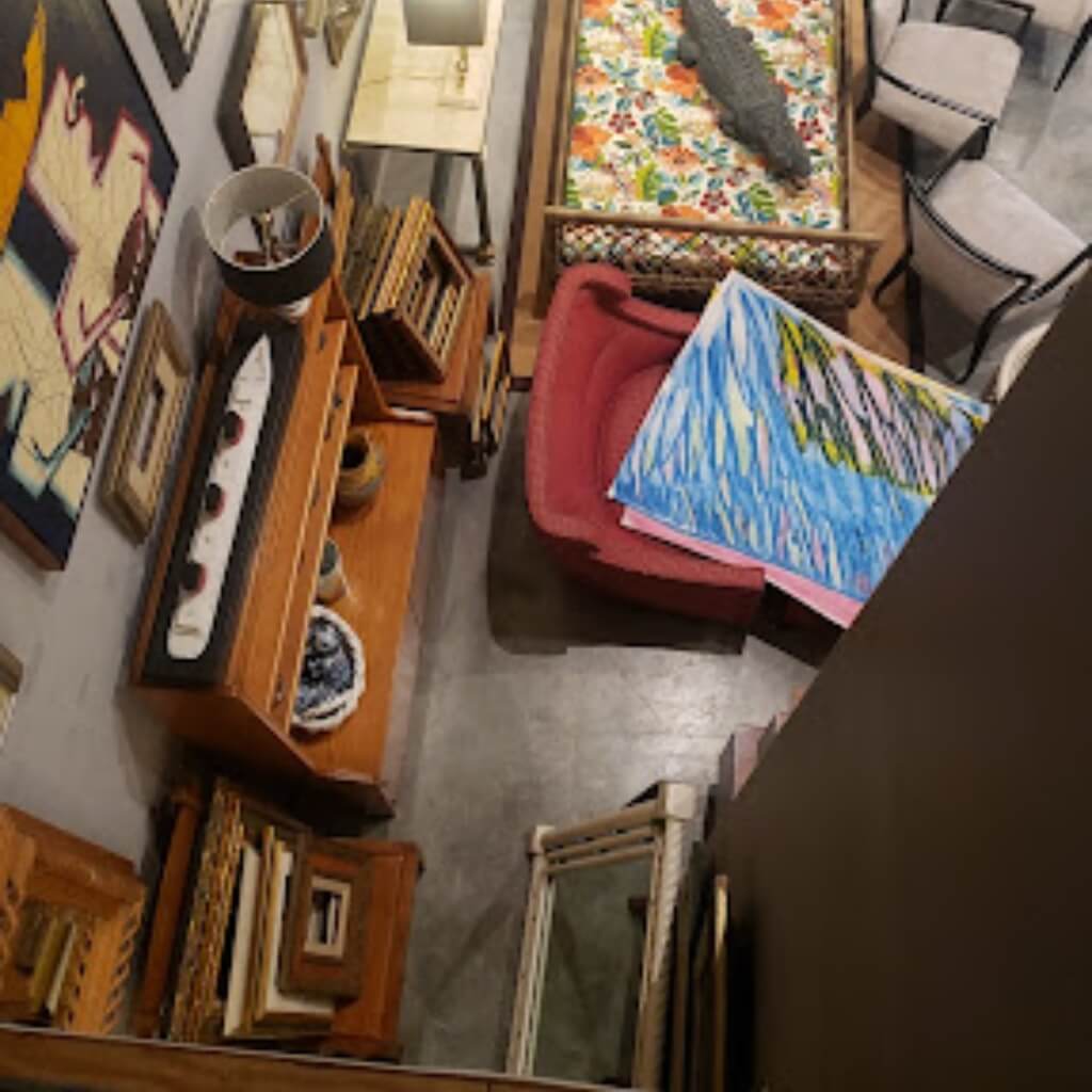 Tienda Antiques & Design Miami
