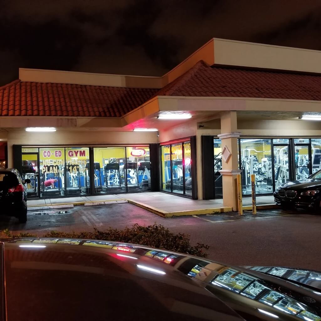2XS Fitness Center 2