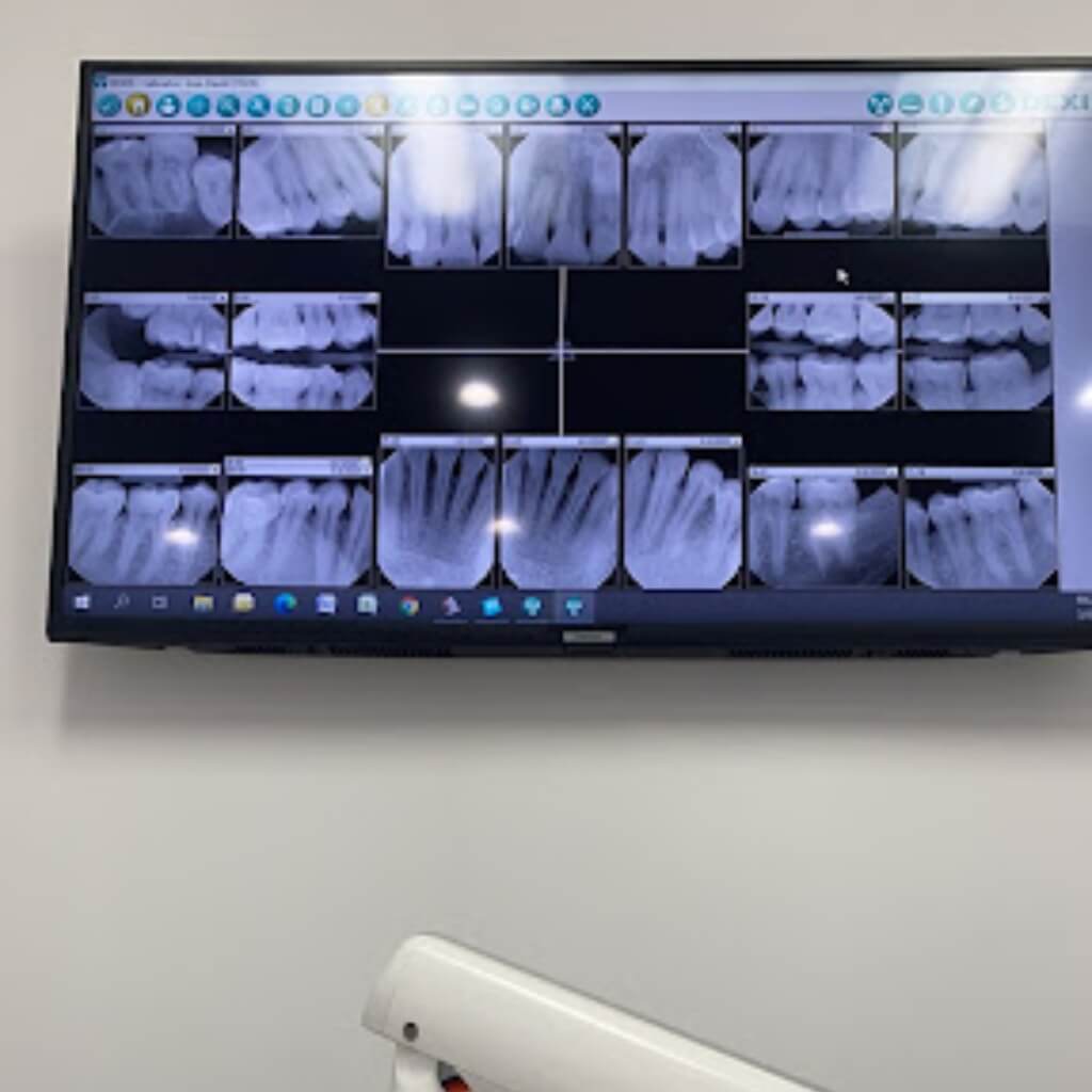 Blue Dental Studio 2
