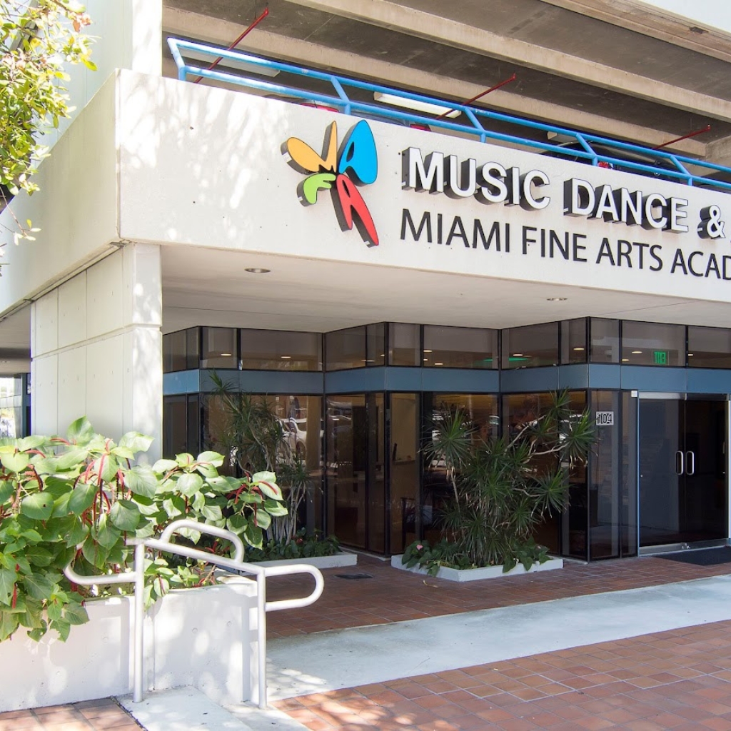 Miami Art Club 2