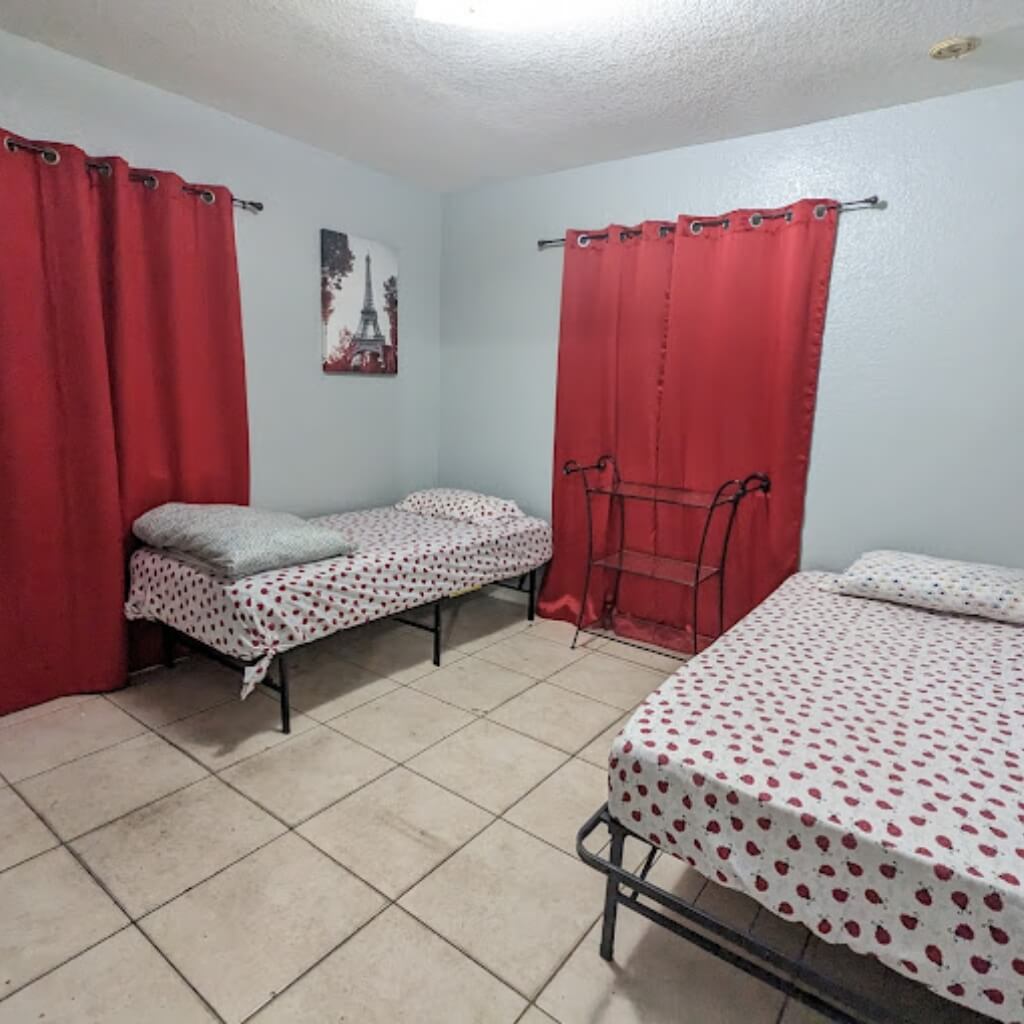Miami Cheapest Place II ( Milusol ) 2