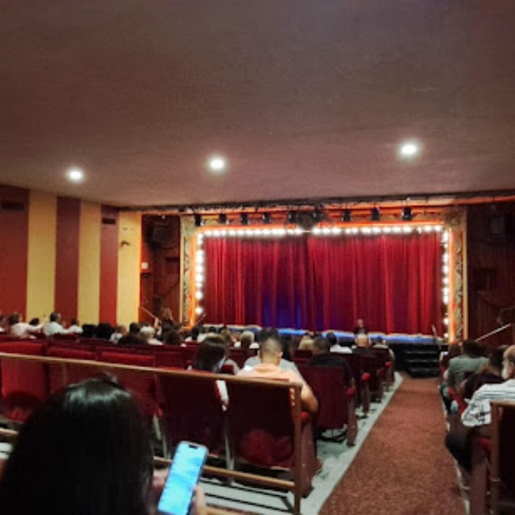 Teatro 8