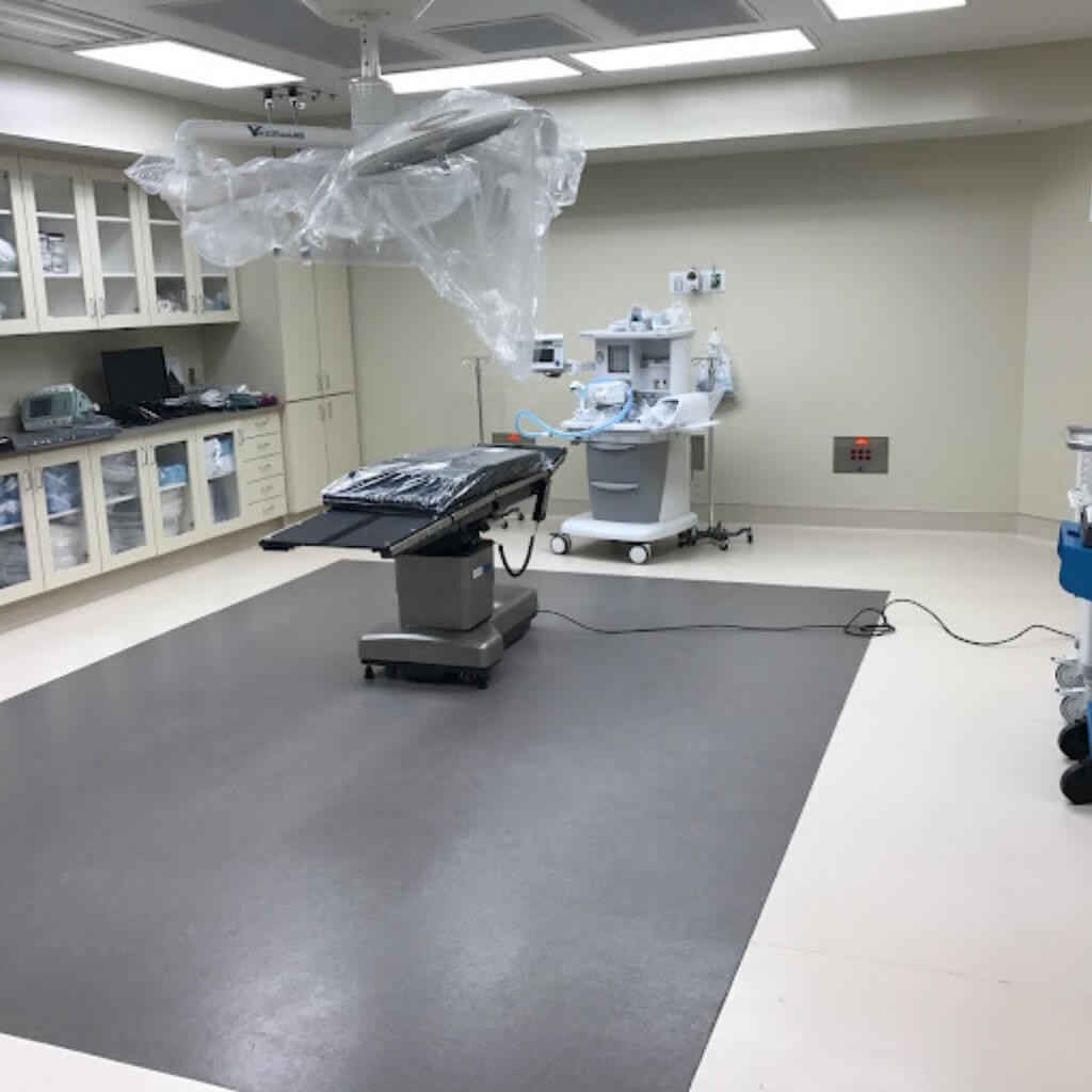 Miami Orthopedics / Luis G. Ramirez MD. PA. 3