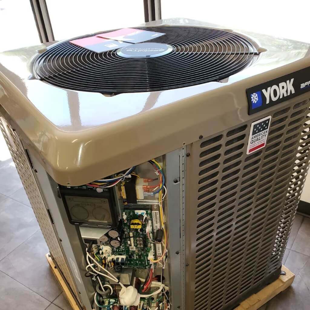 Compañía Carvajal A/C Mechanical Corp