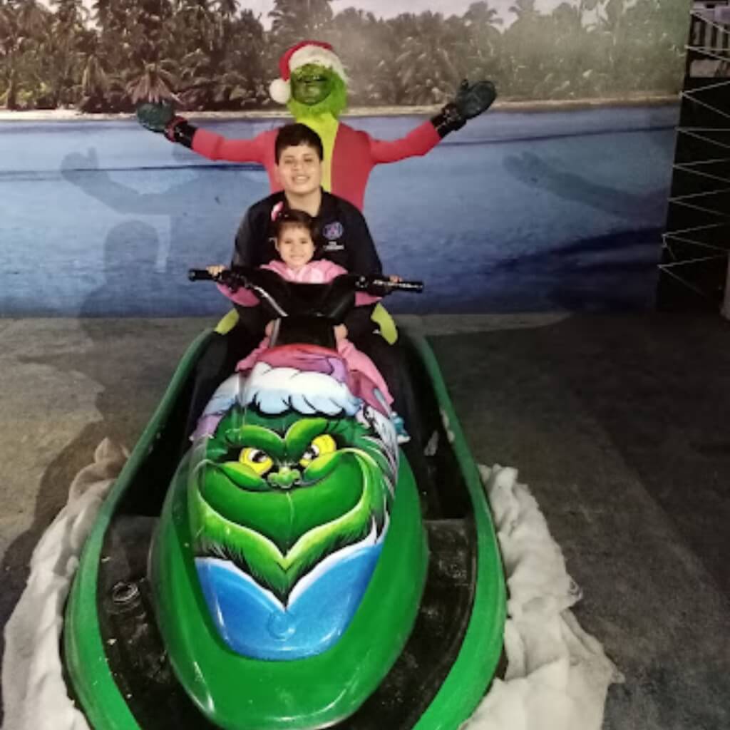 Santa's Enchanted Forest 4