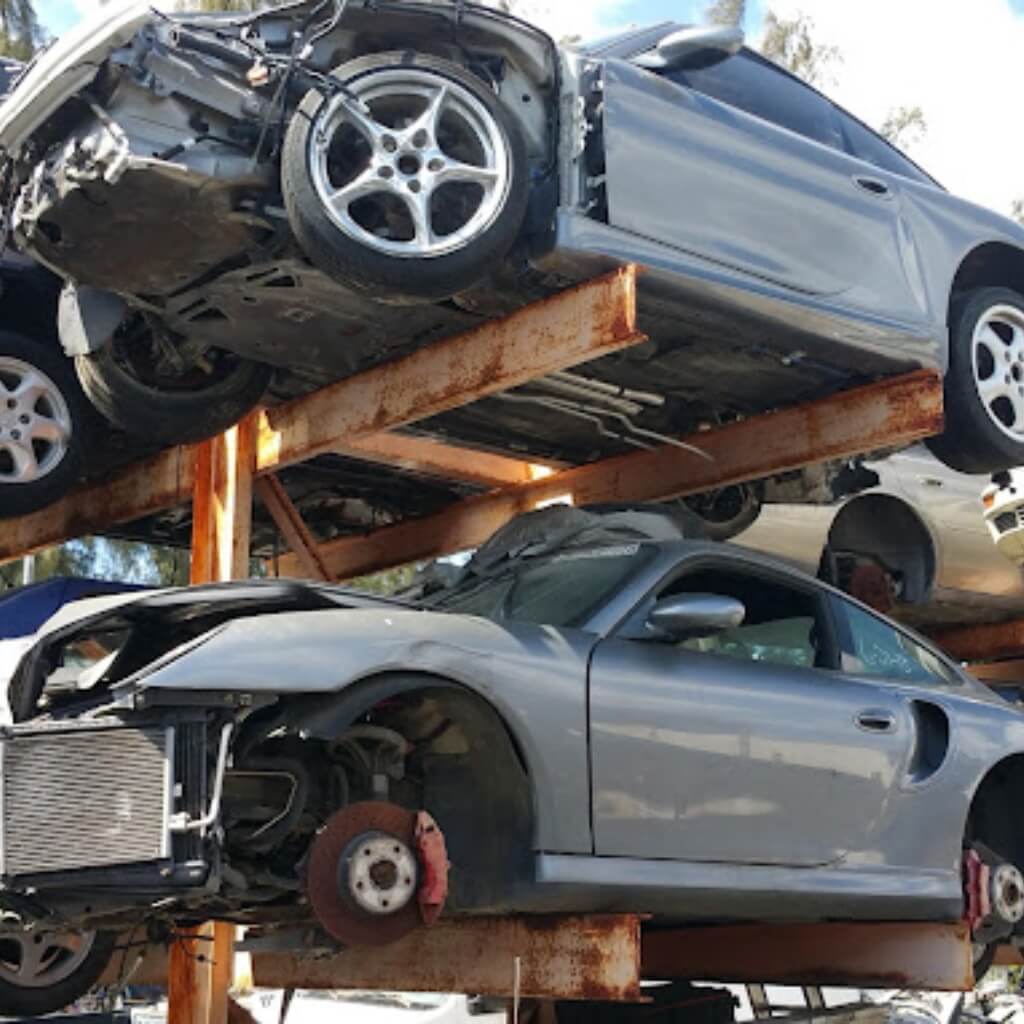 Bud's Auto Parts 4