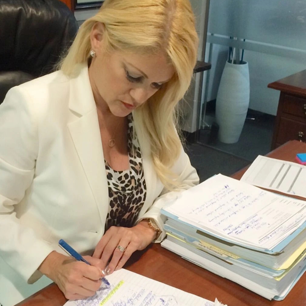 abogada de divorcio en miami