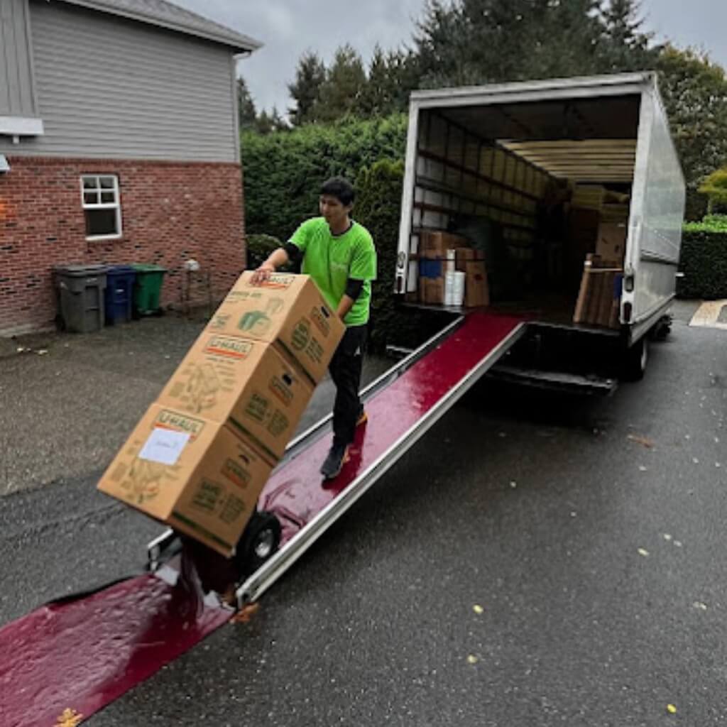 Pure Moving Company 4