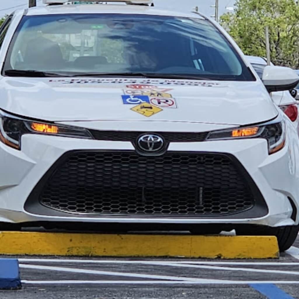 La Escuelita De Manejar INC.