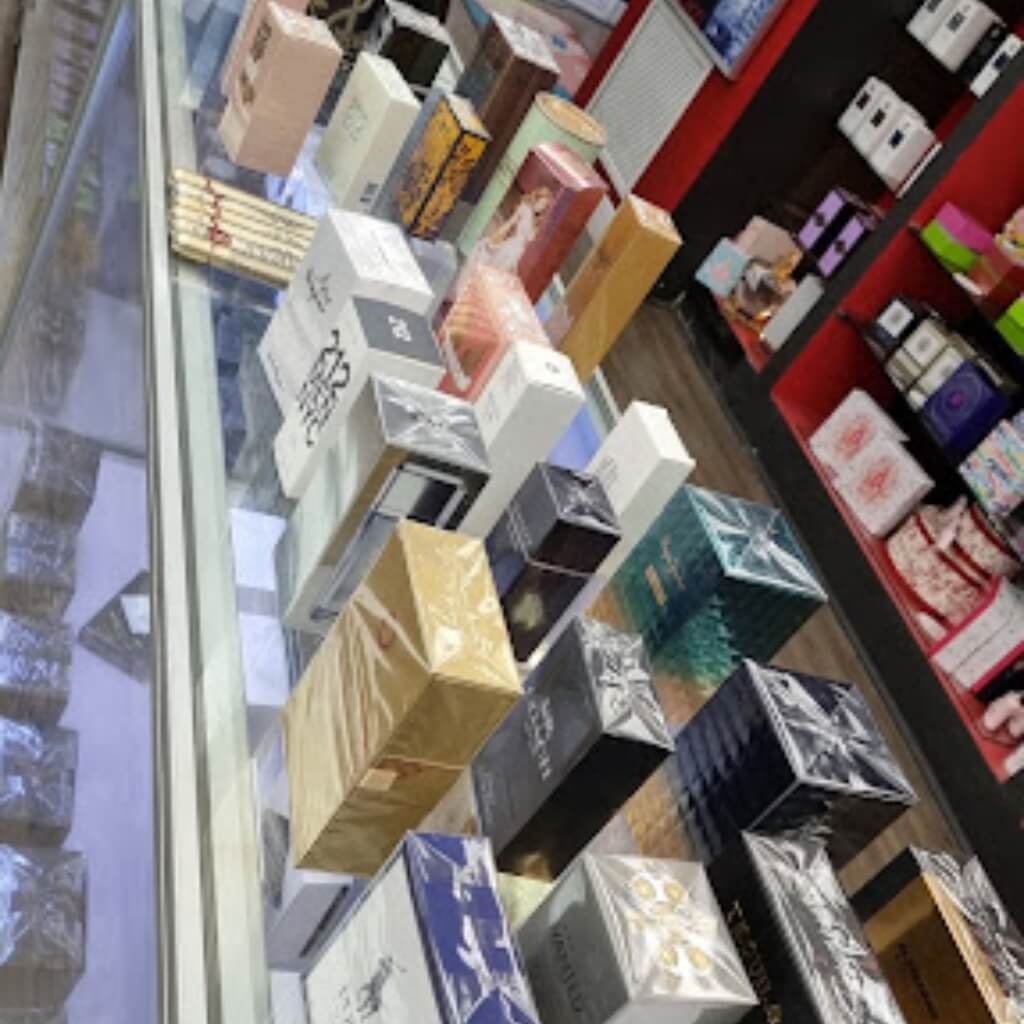 La Belle Perfume Distributors
