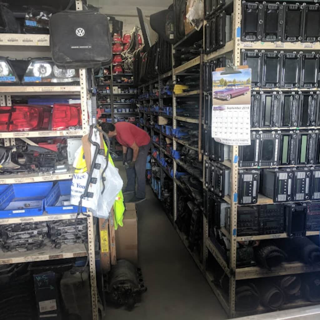 Bud's Auto Parts 4
