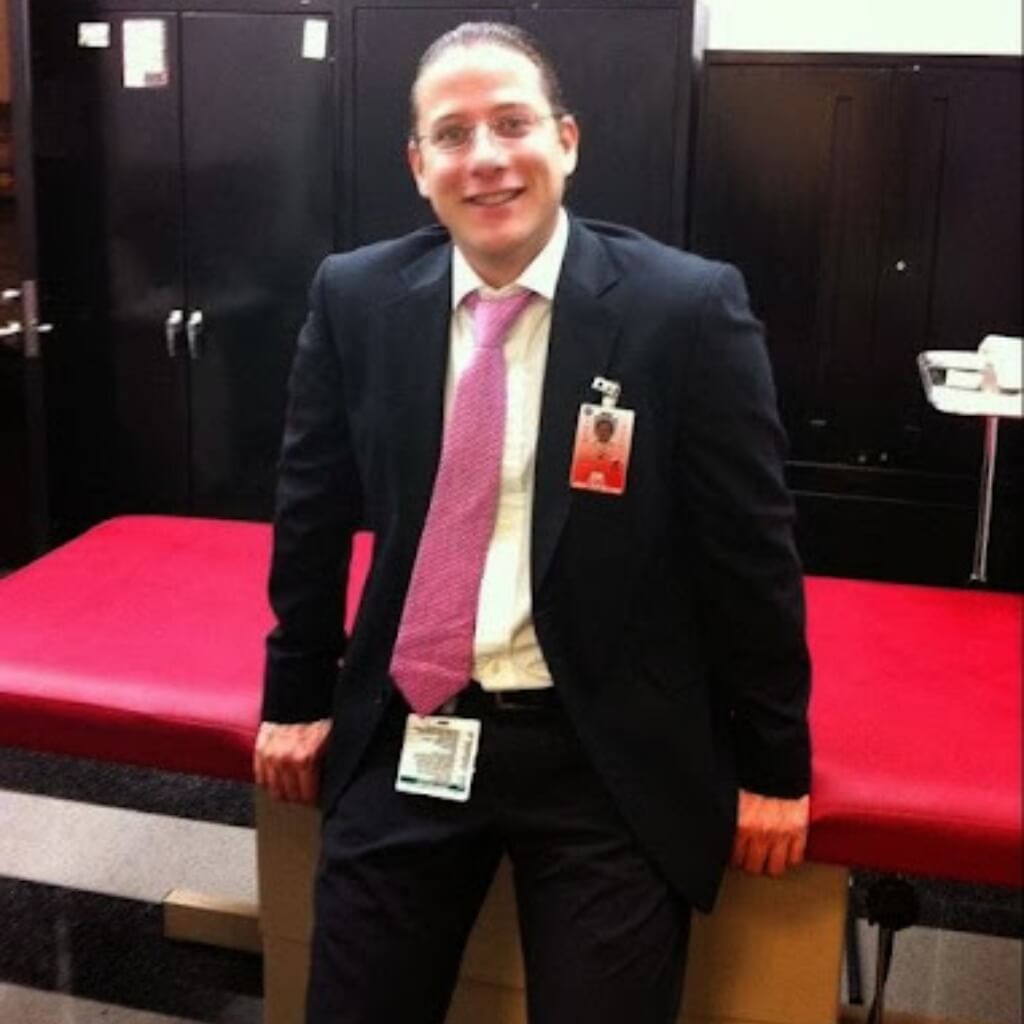 Miami Orthopedics / Luis G. Ramirez MD. PA. 5