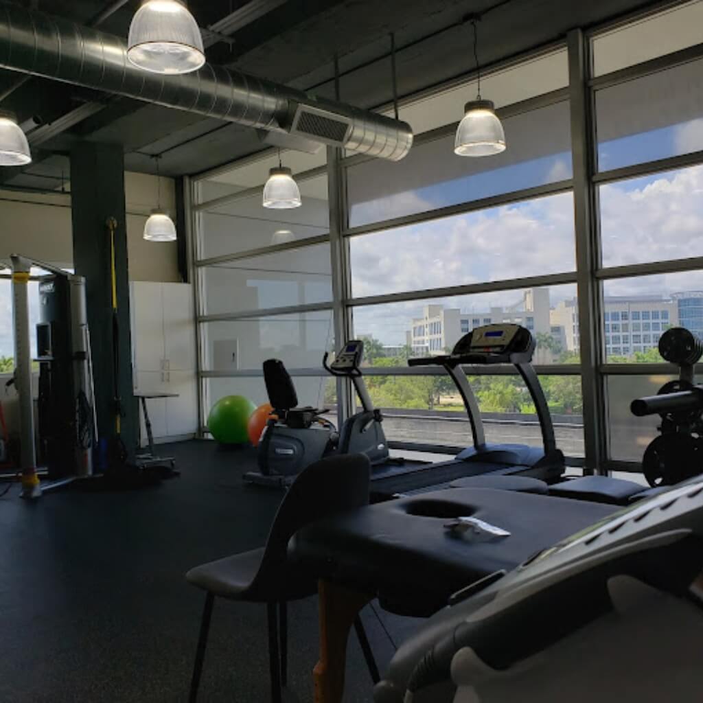 South Miami Walk In Orthopedics & Sports Medicine 5
