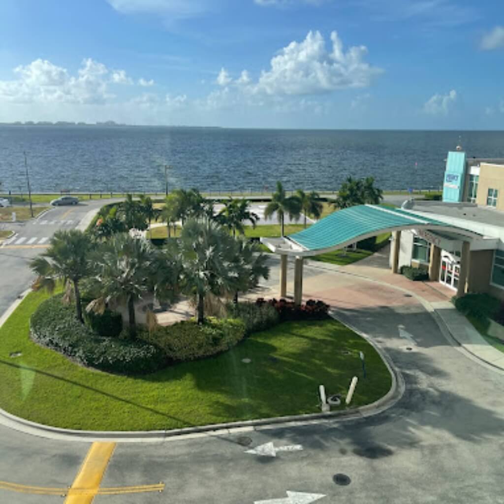 Vijaykumar Zaveri, MD 5