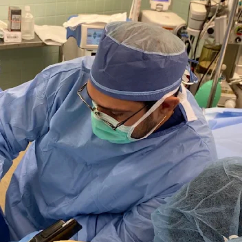 Enrique Rosario Aloma Podólogo