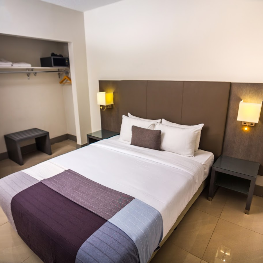 Roami at Habitat Brickell