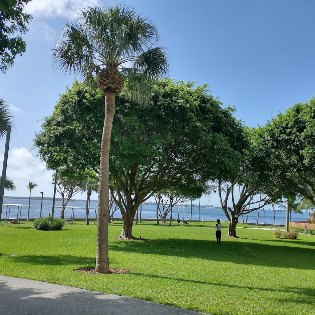 Brickell Key Park
