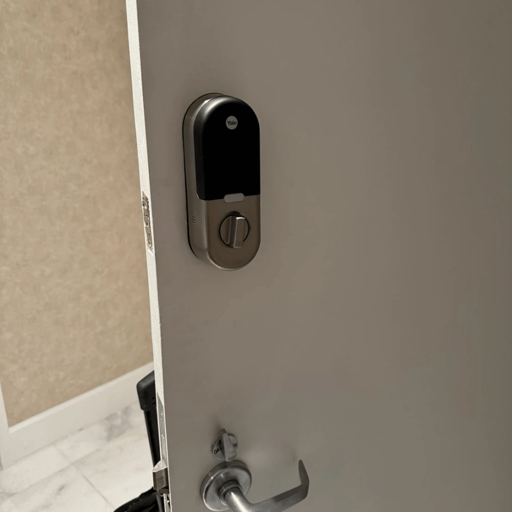 Puerta My Locksmith Miami