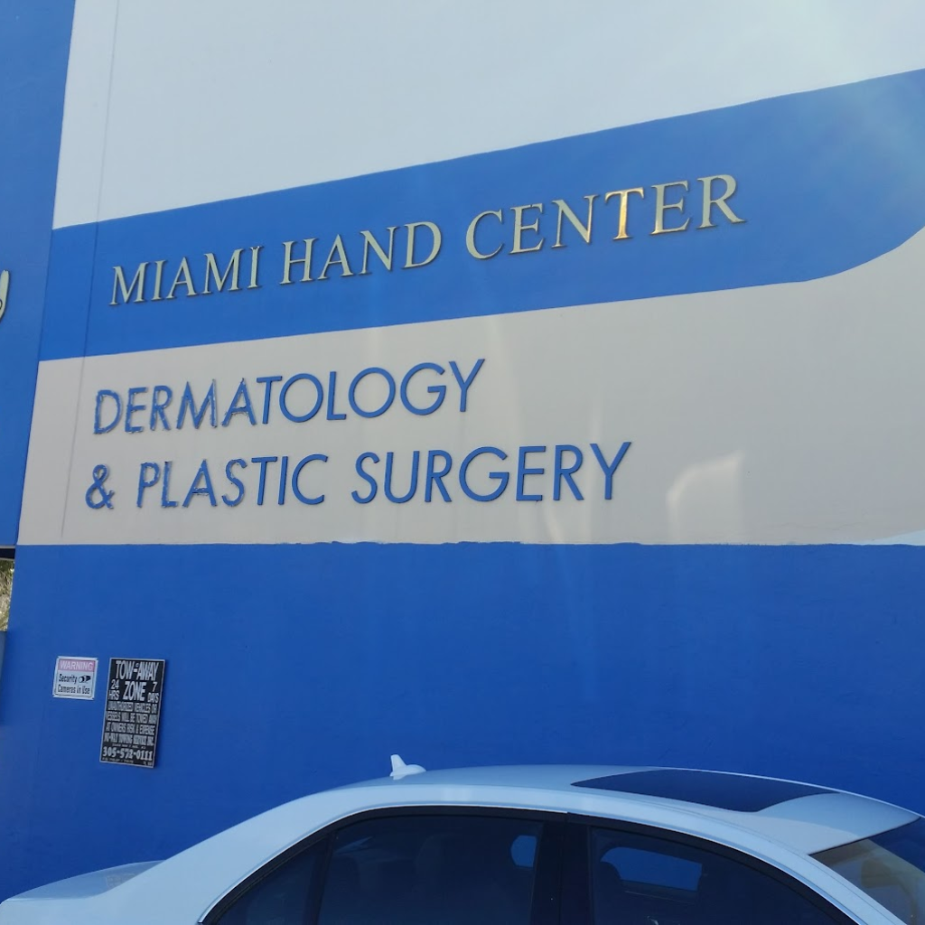 Khouri Dermatology sitio