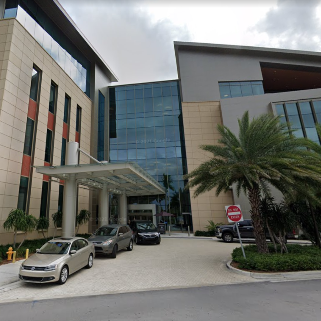 Lichtinger Moises W MD hospital