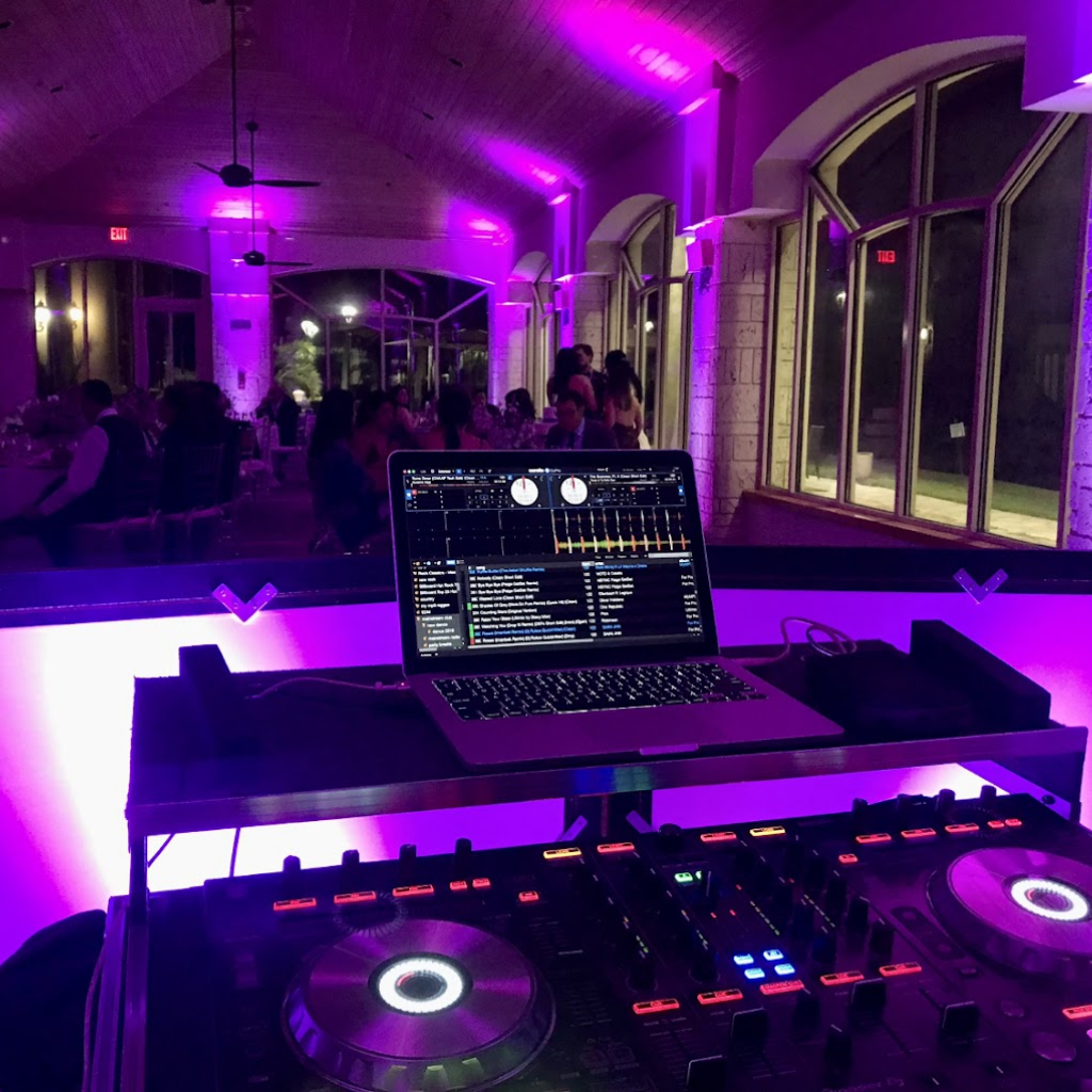 Mix DJs Entertainment evento