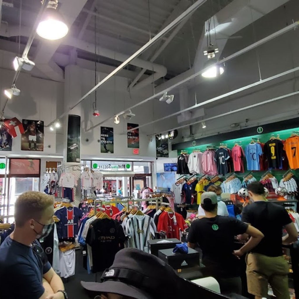 tienda de béisbol cerca de mi