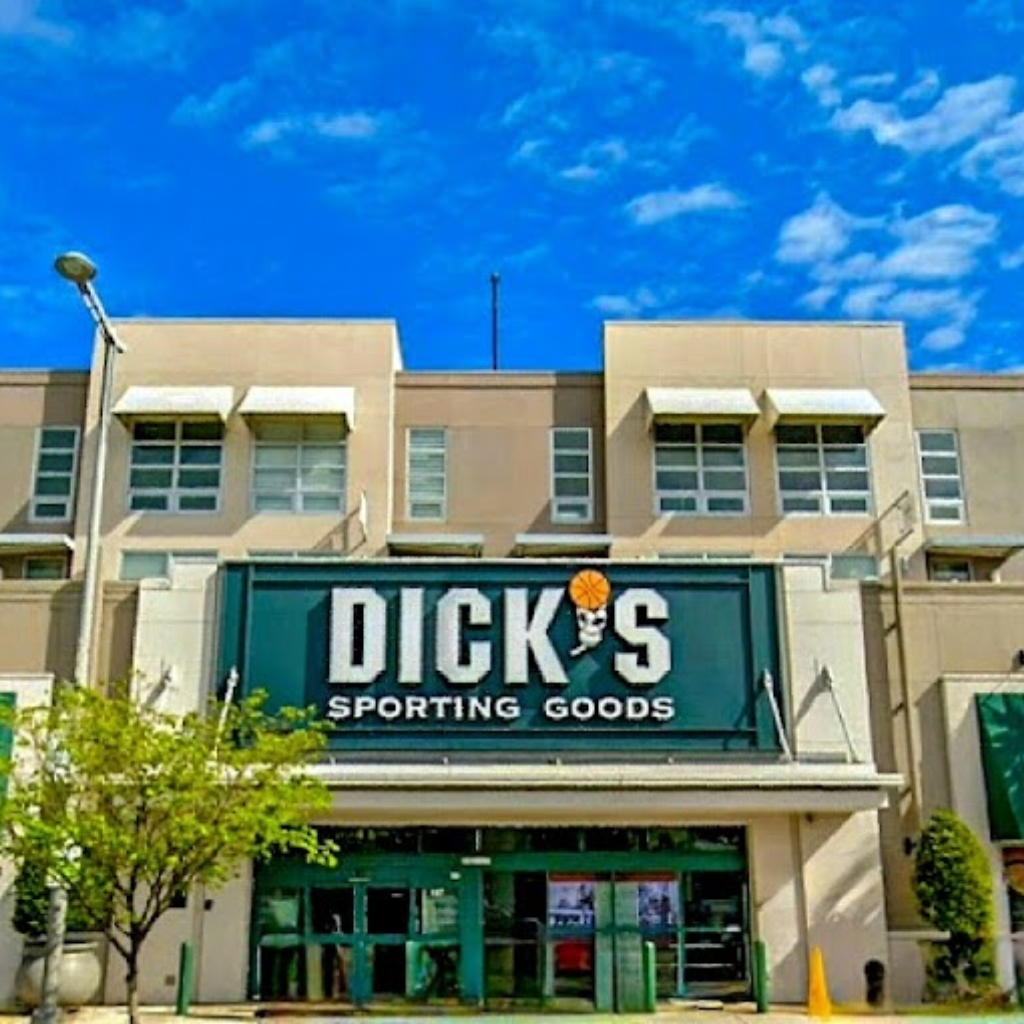 DICK'S Sporting Goods
