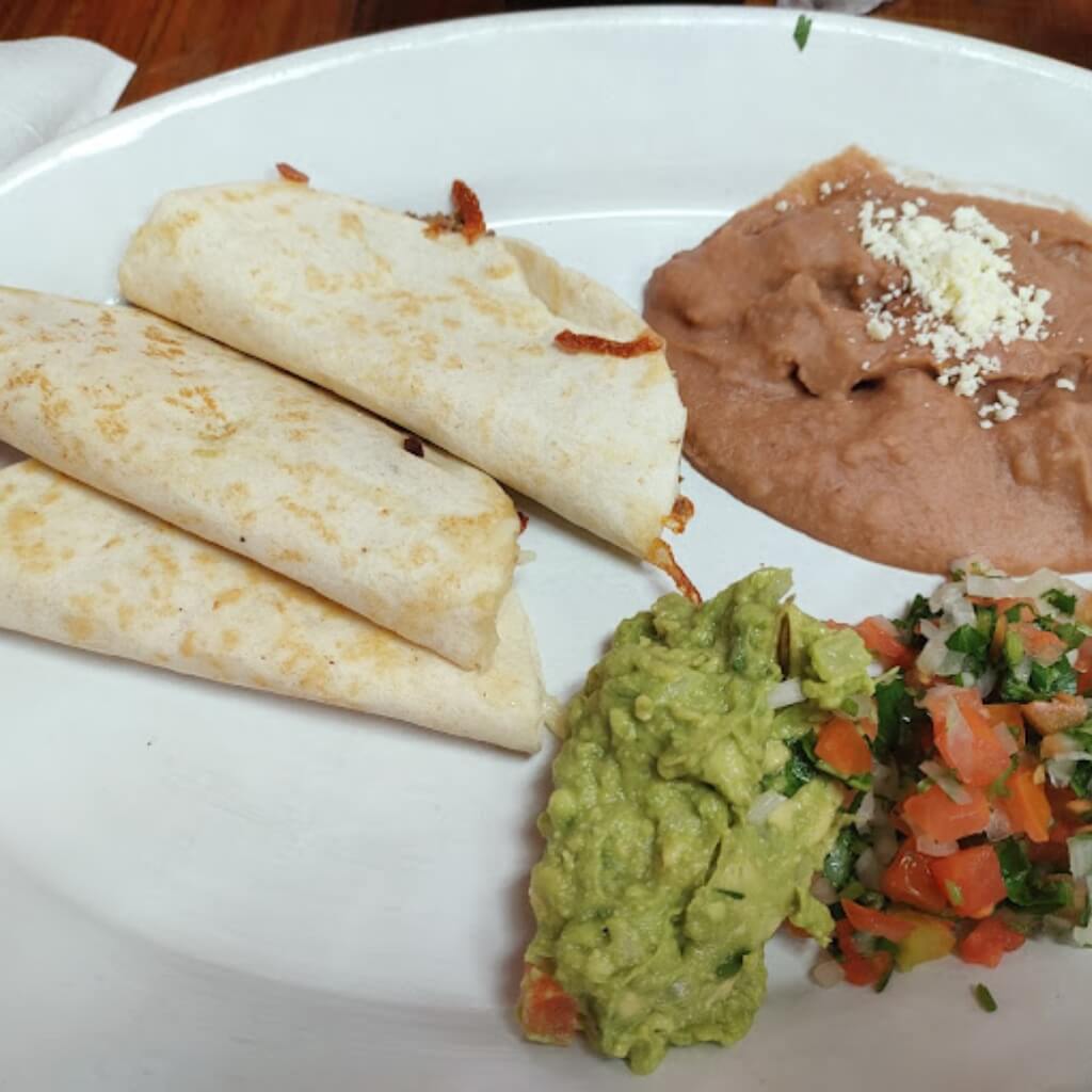 Mi Rinconcito Mexicano 3