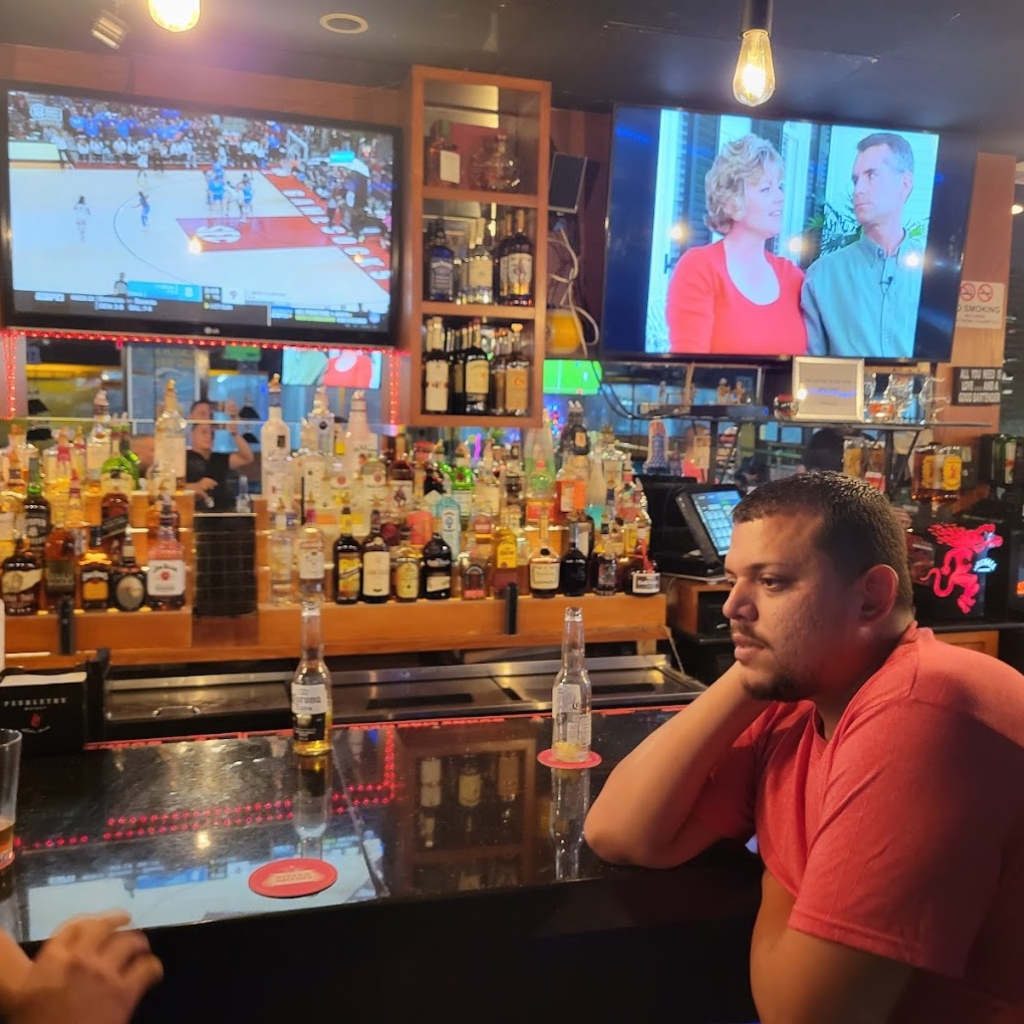 New Wave Billiards & Sports Bar 3