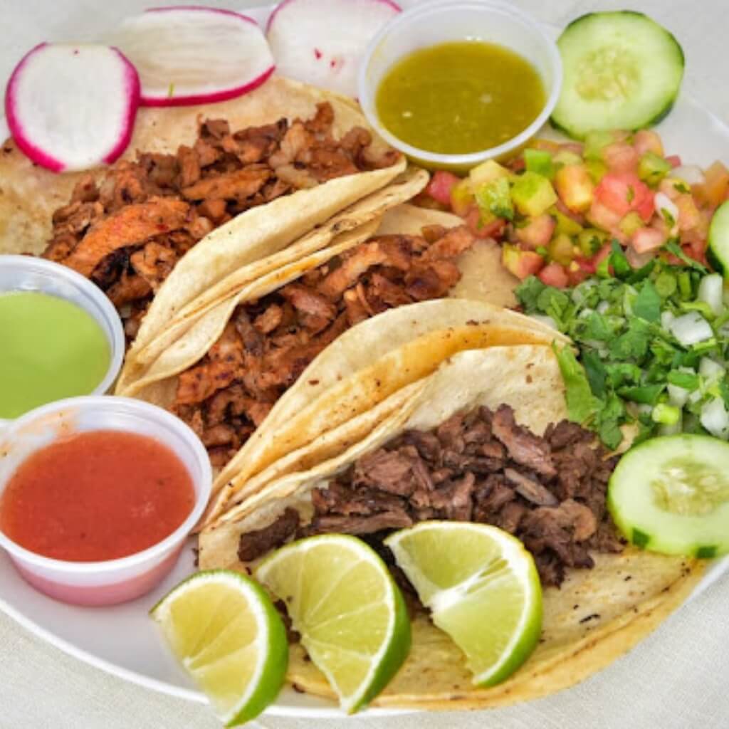 Mexican Taqueria Los Chilangos 2